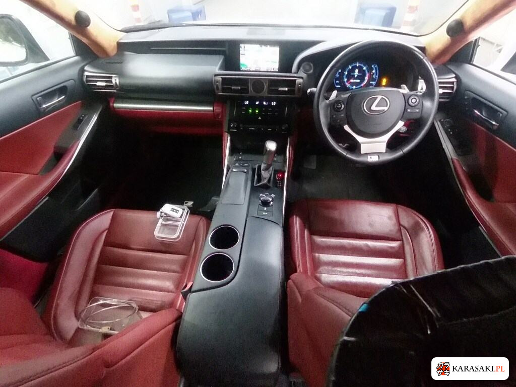Lexus Is 2014 z aukcji japońskiej