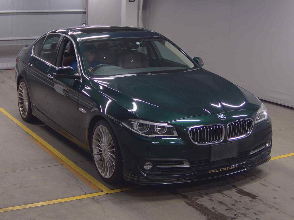 BMW Alpina D5 2015 z aukcji japońskiej