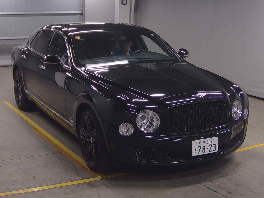 Bentley Mulsanne 2012 z aukcji japońskiej