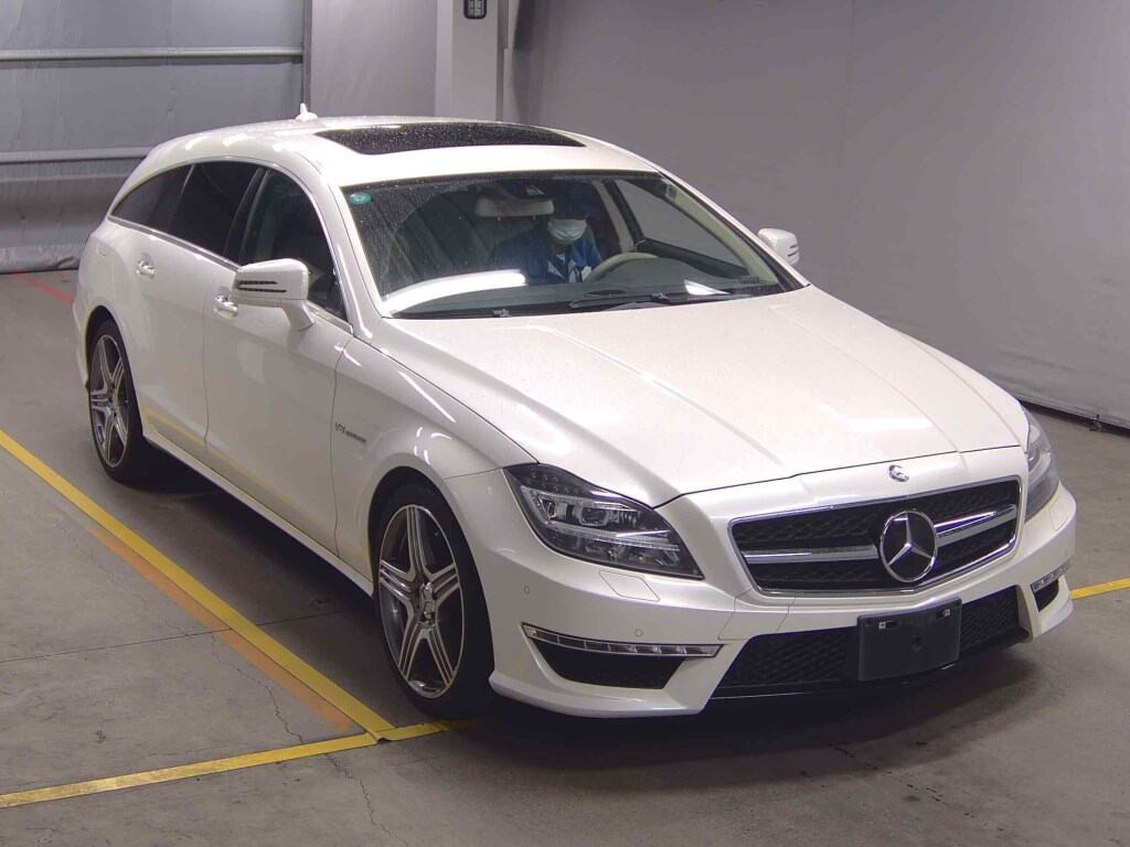 Mercedes-Benz CLS-Class Shooting Brake 2013 z aukcji japońskiej