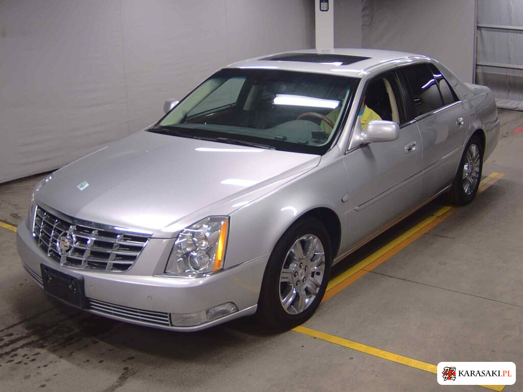 2010 Cadillac DTS Platinum 3