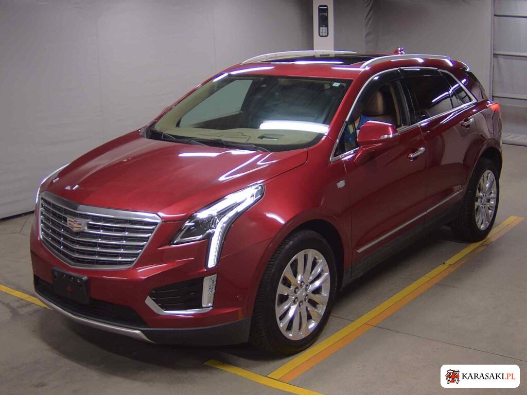 2019 Cadillac XT5 Crossover 4WD Platinum 3