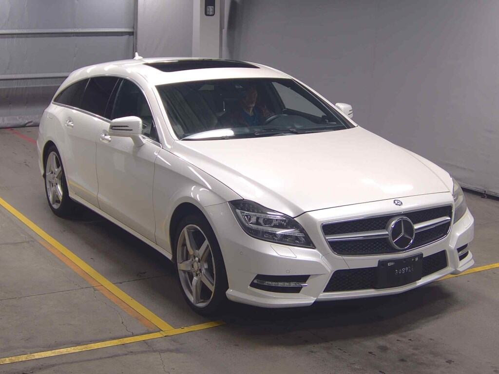 Mercedes-Benz CLS-Class Shooting Brake 2013 z aukcji japońskiej