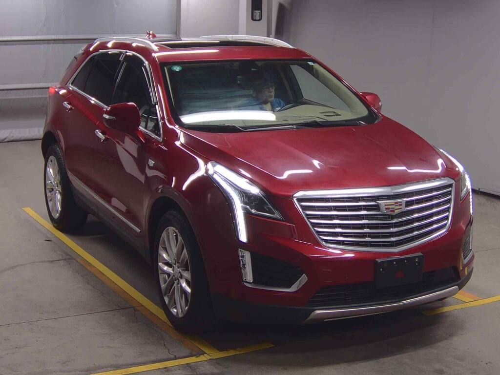 Cadillac XT5 Crossover 2019 z aukcji japońskiej