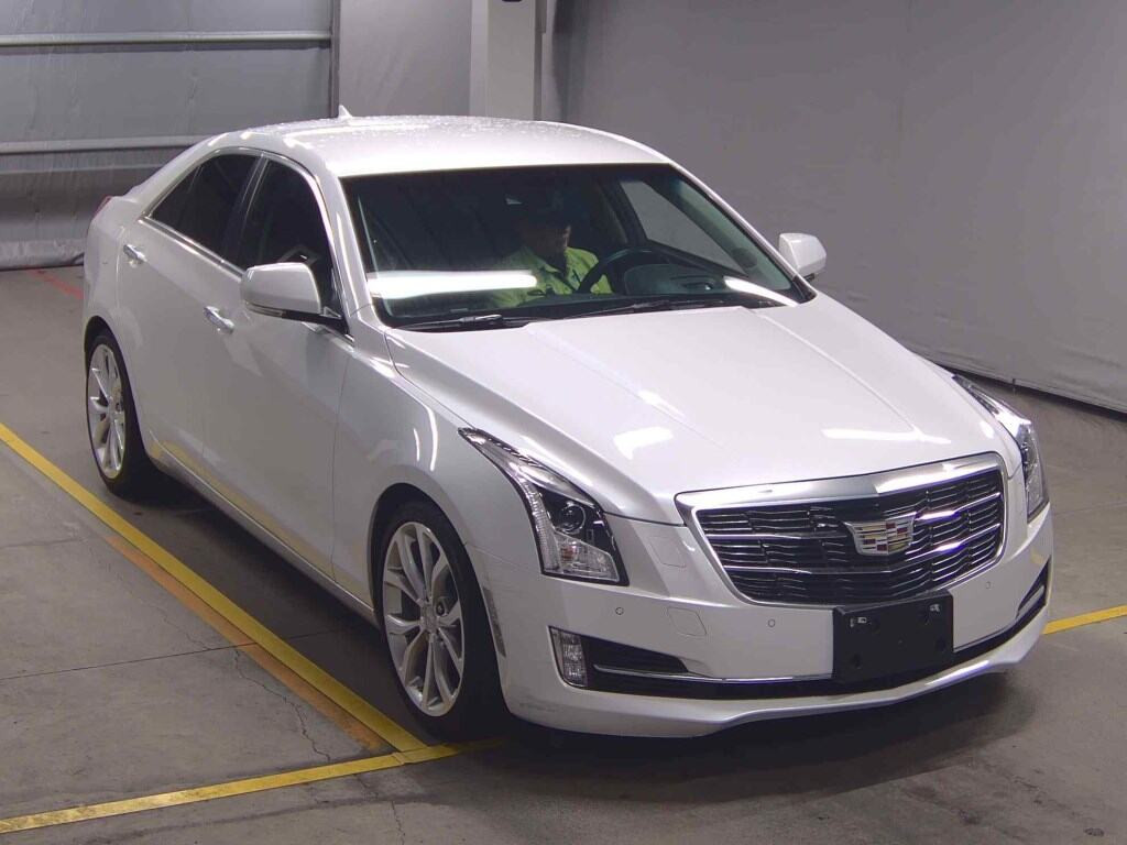Cadillac Ats 2015 z aukcji japońskiej