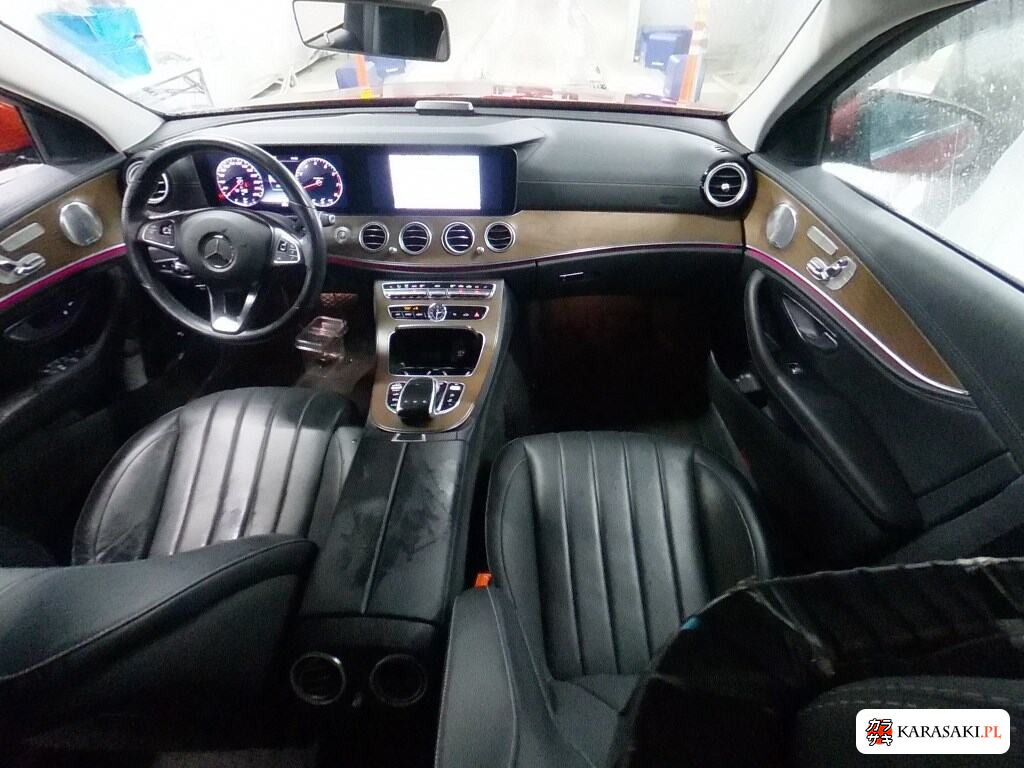 2018 Mercedes-Benz E-Class Stationwagon 4WD E400 4MATIC Exclusive 5