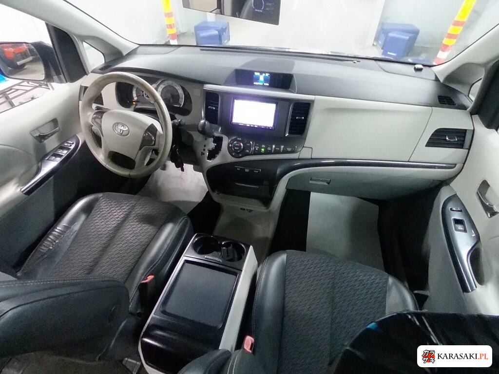 2014 America Toyota Sienna Se 5