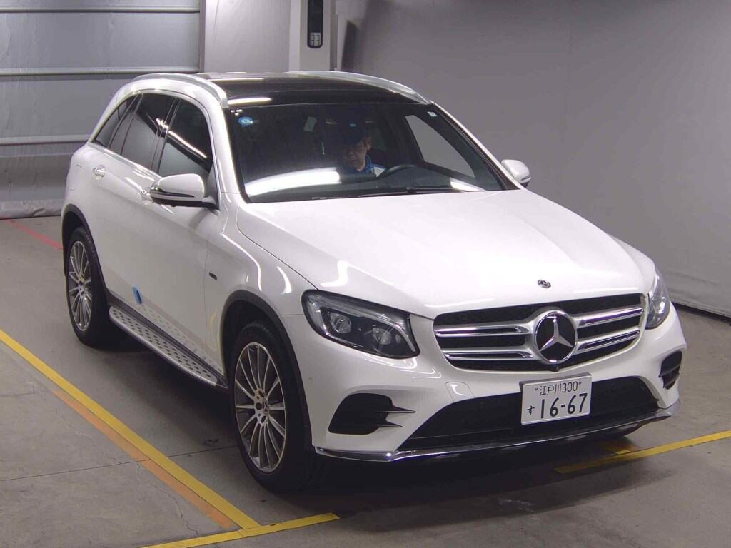 Mercedes-Benz GLC-Class 2019 z aukcji japońskiej