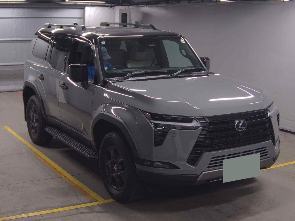 Lexus GX 2025 z aukcji japońskiej