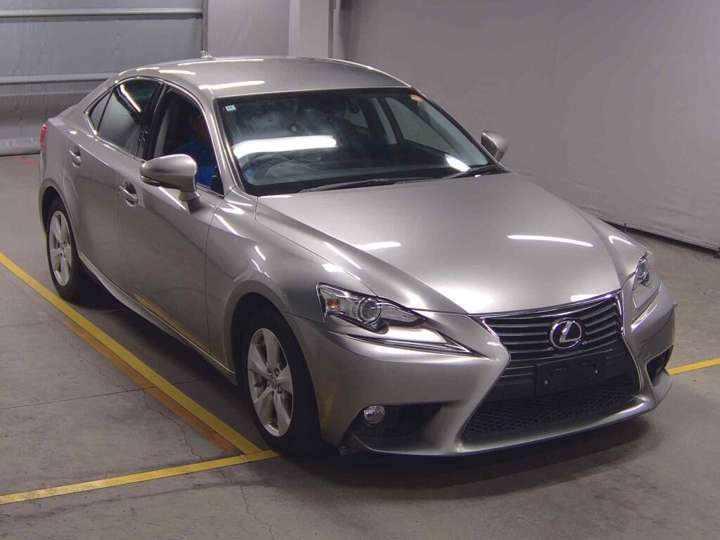 Lexus Is 2014 z aukcji japońskiej