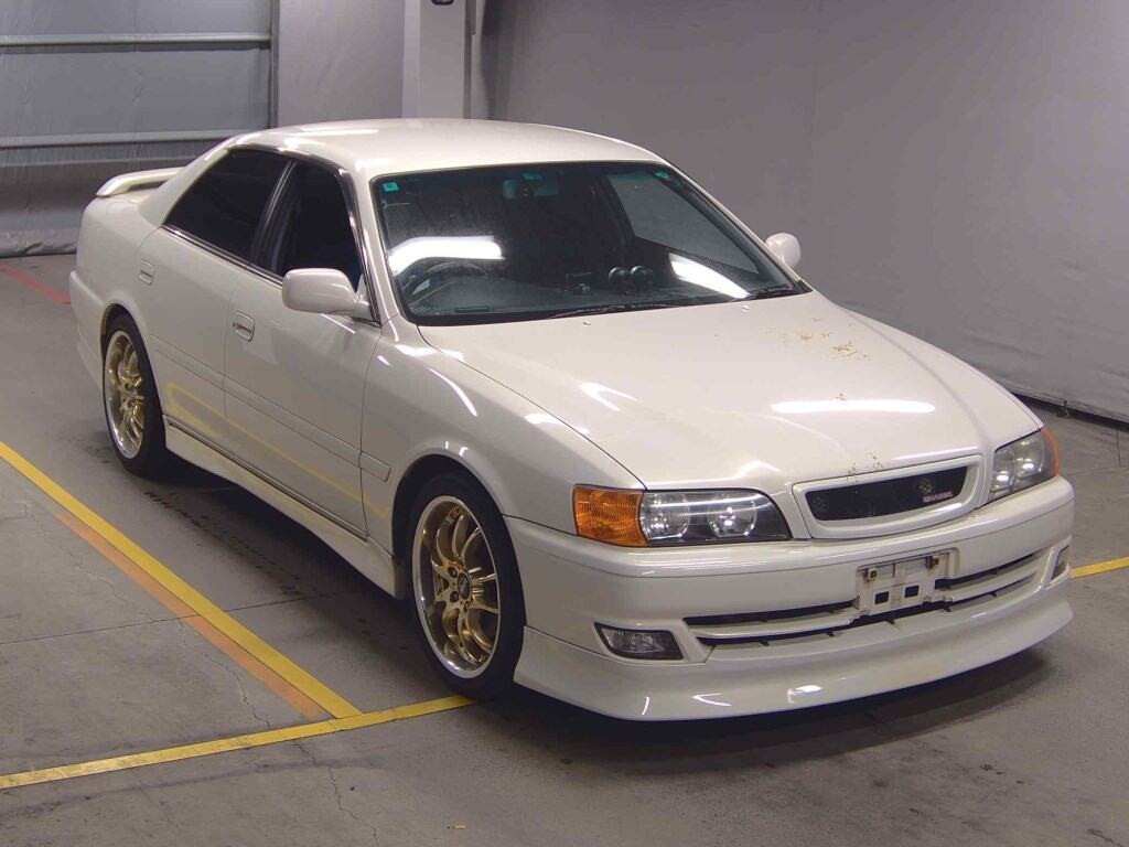 Toyota Chaser 2000 z aukcji japońskiej