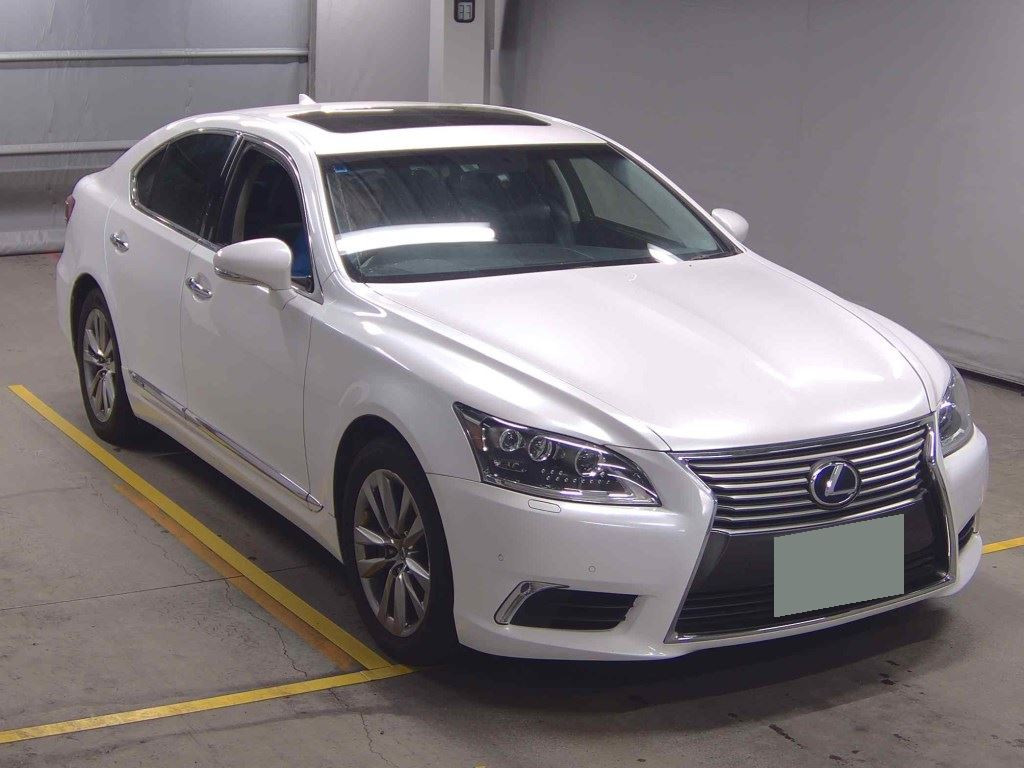 Lexus LS 2016 z aukcji japońskiej