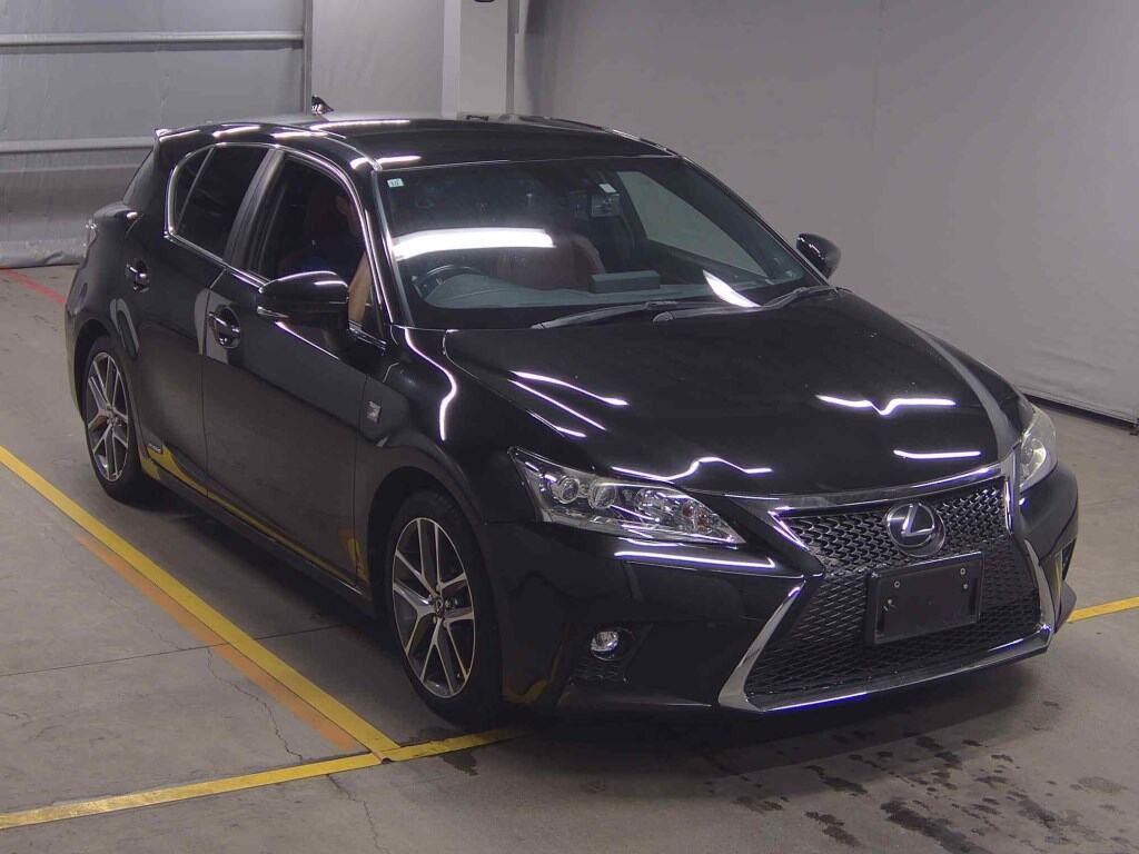Lexus CT 2015 z aukcji japońskiej