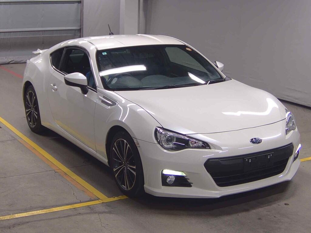Subaru BRZ 2013 z aukcji japońskiej