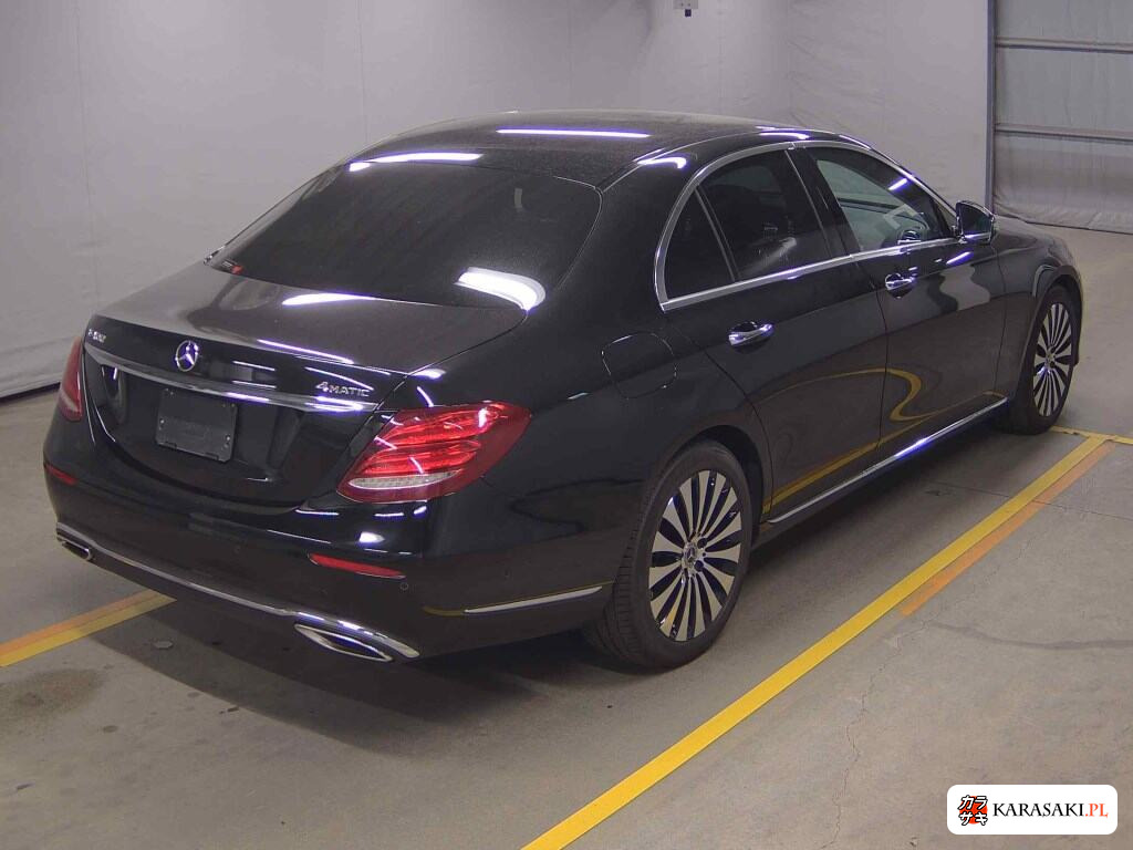 2017 Mercedes-Benz E-Class 4D 4WD E400 4MATIC Exclusive 4