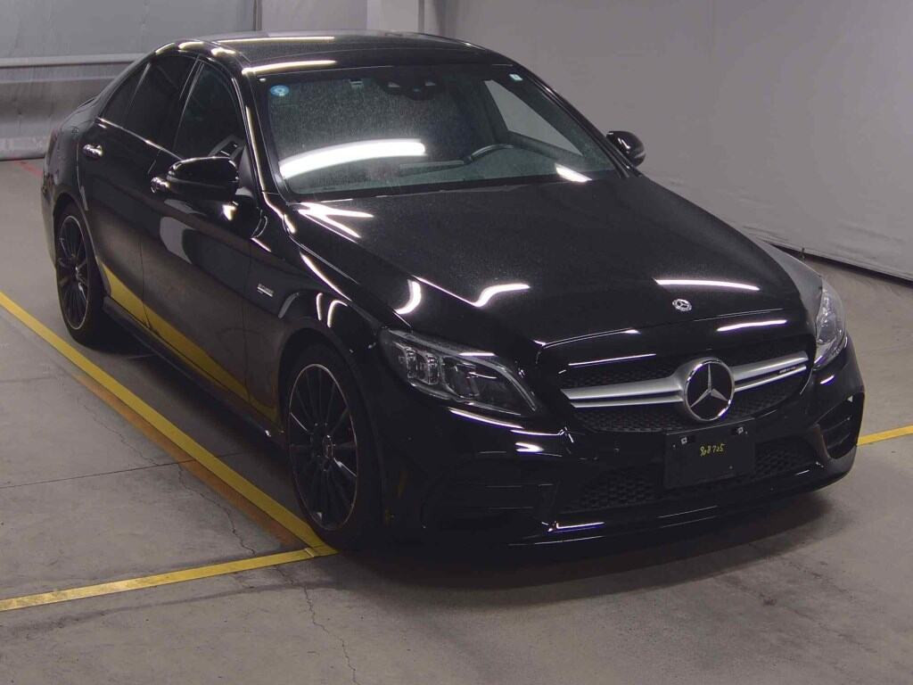 Mercedes-AMG C-Class 2019 z aukcji japońskiej