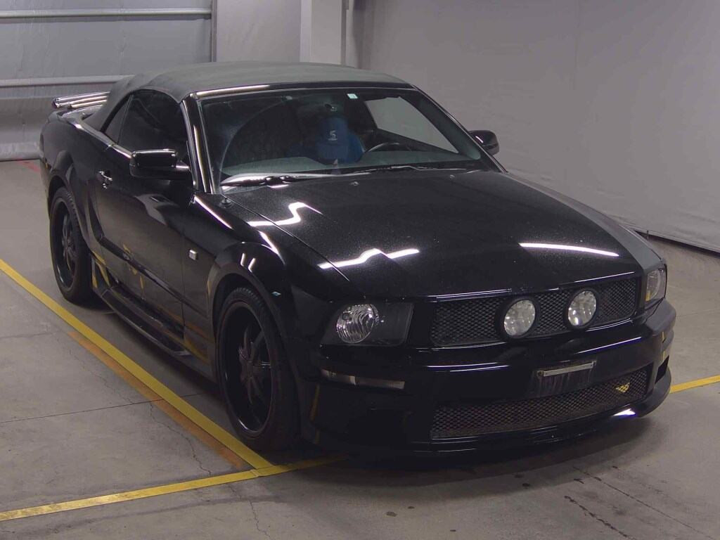 Ford Mustang 2008 з японського аукціону