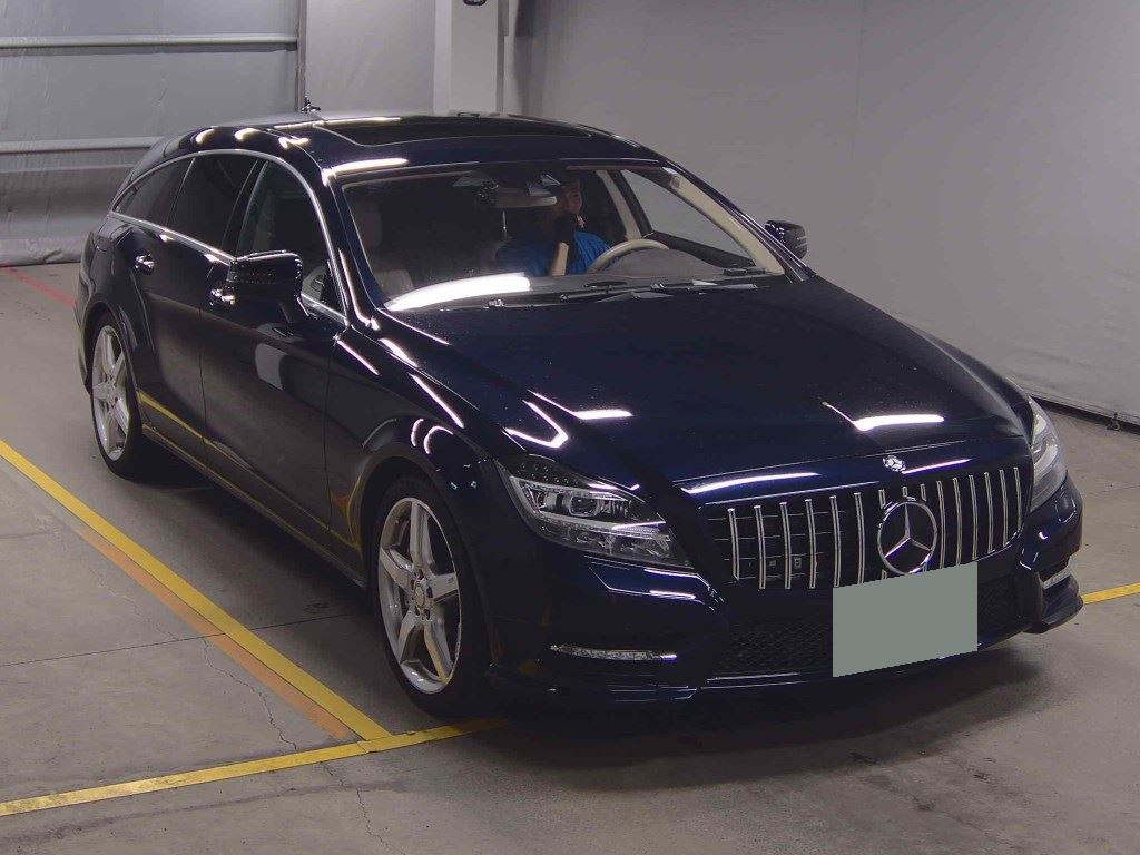 Mercedes-Benz CLS-Class Shooting Brake 2013 z aukcji japońskiej