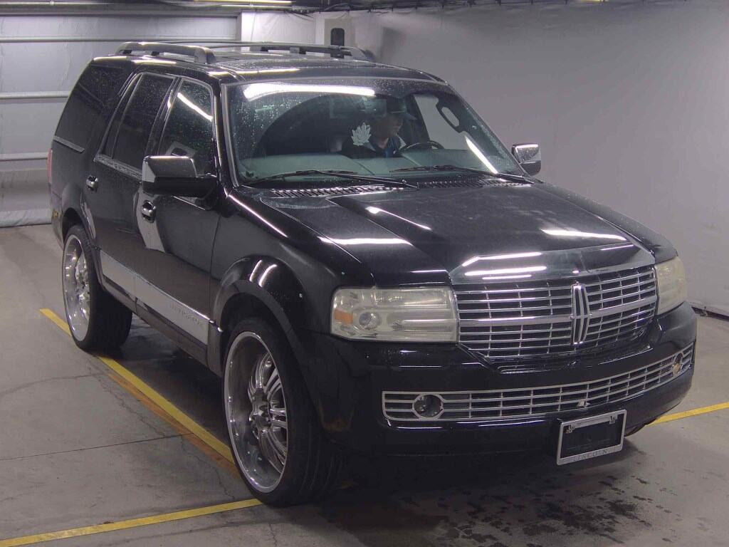 Lincoln Navigator 2011 z aukcji japońskiej