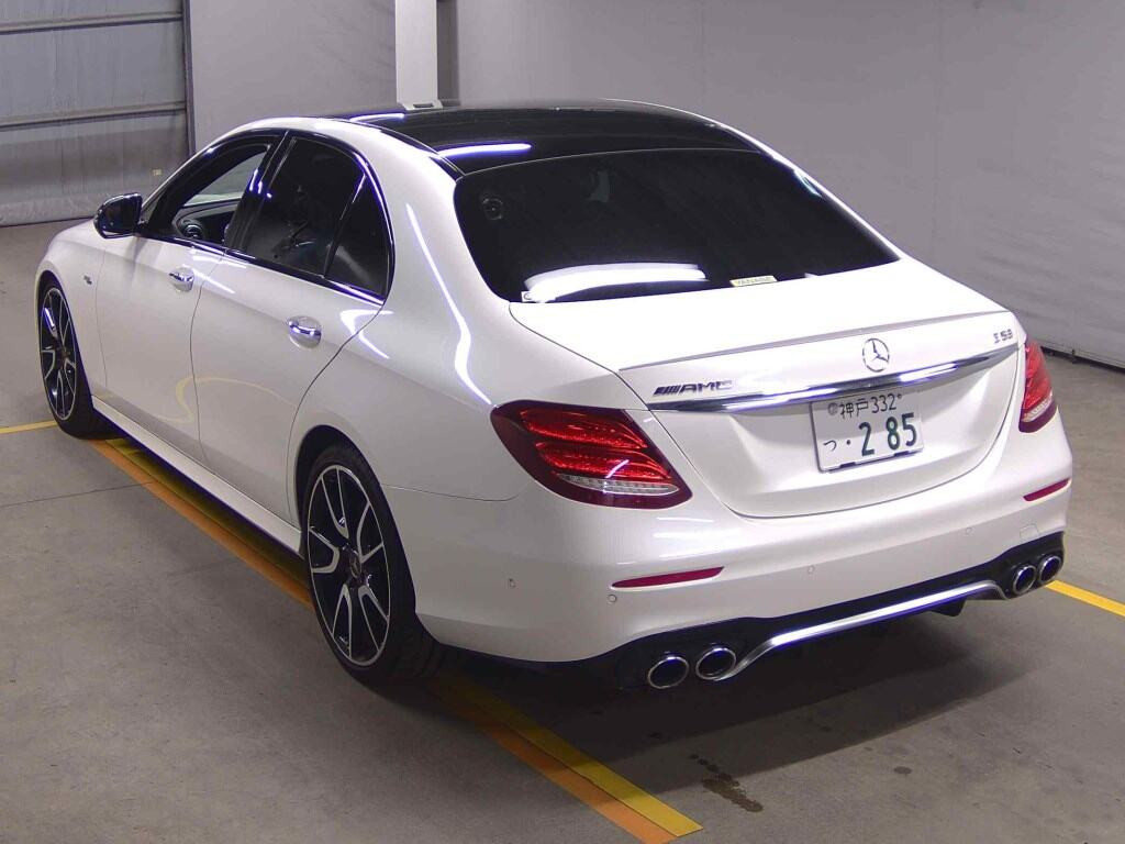 Mercedes-AMG E-Class 2019 z aukcji japońskiej