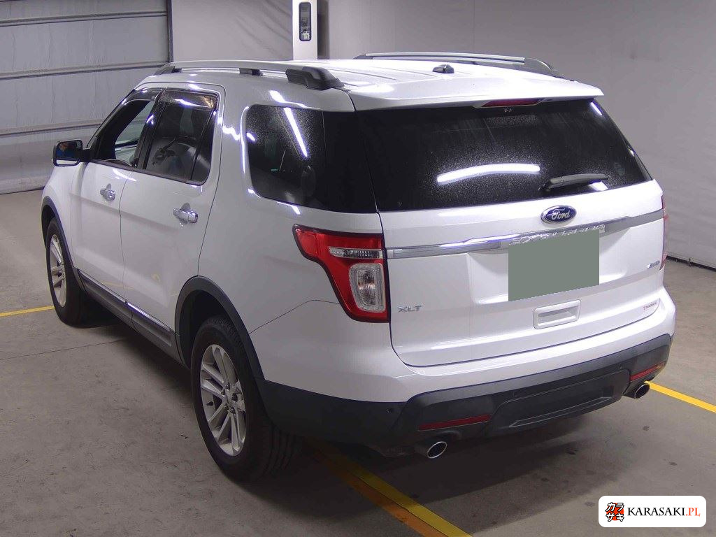 2014 Ford Explorer 5D 4WD XLT 2