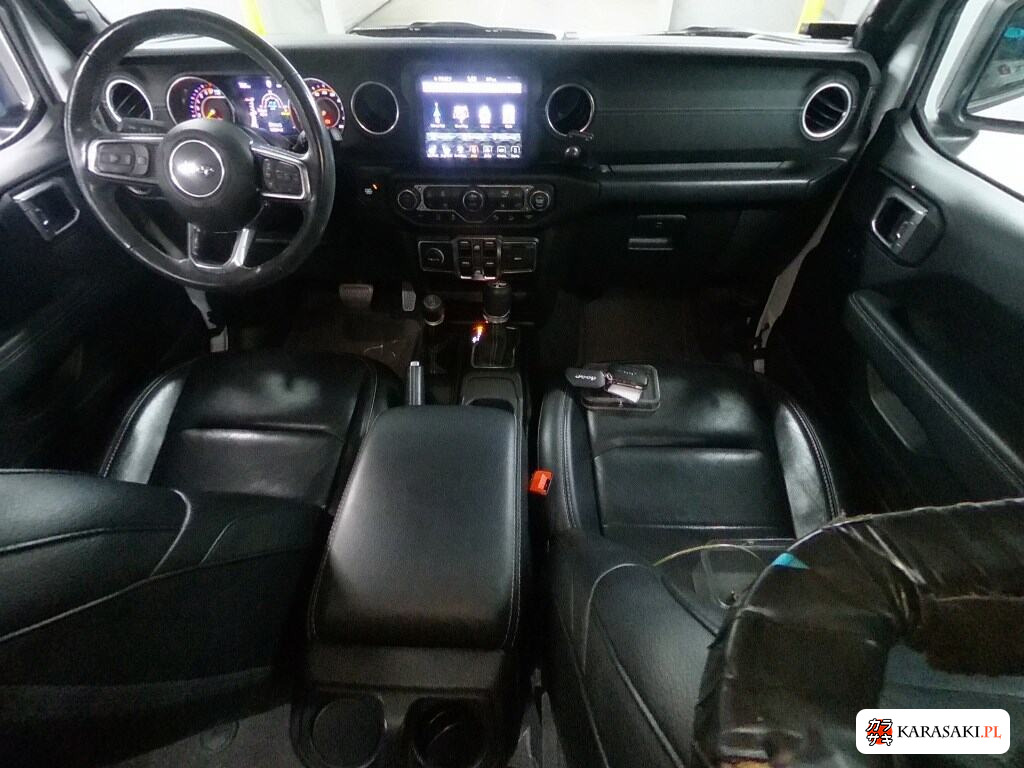 2020 Chrysler Jeep Jeep Wrangler Unlimited 4WD Sahara 5