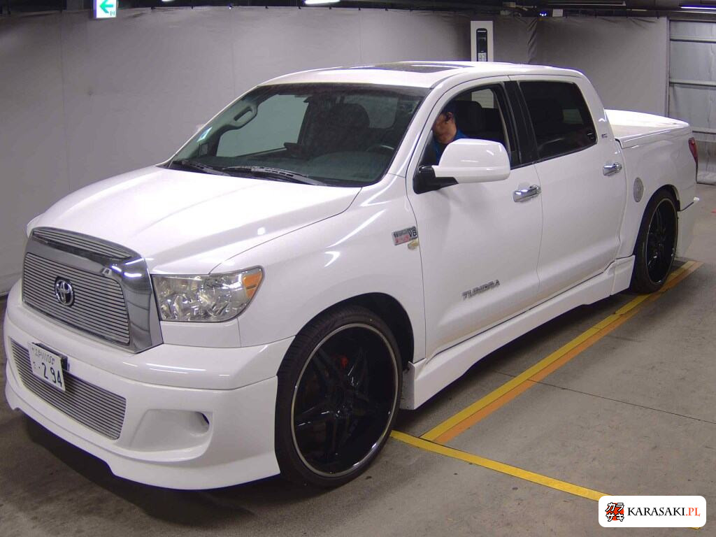 2009 America Toyota Tundra 4D Crewmax SR5 3