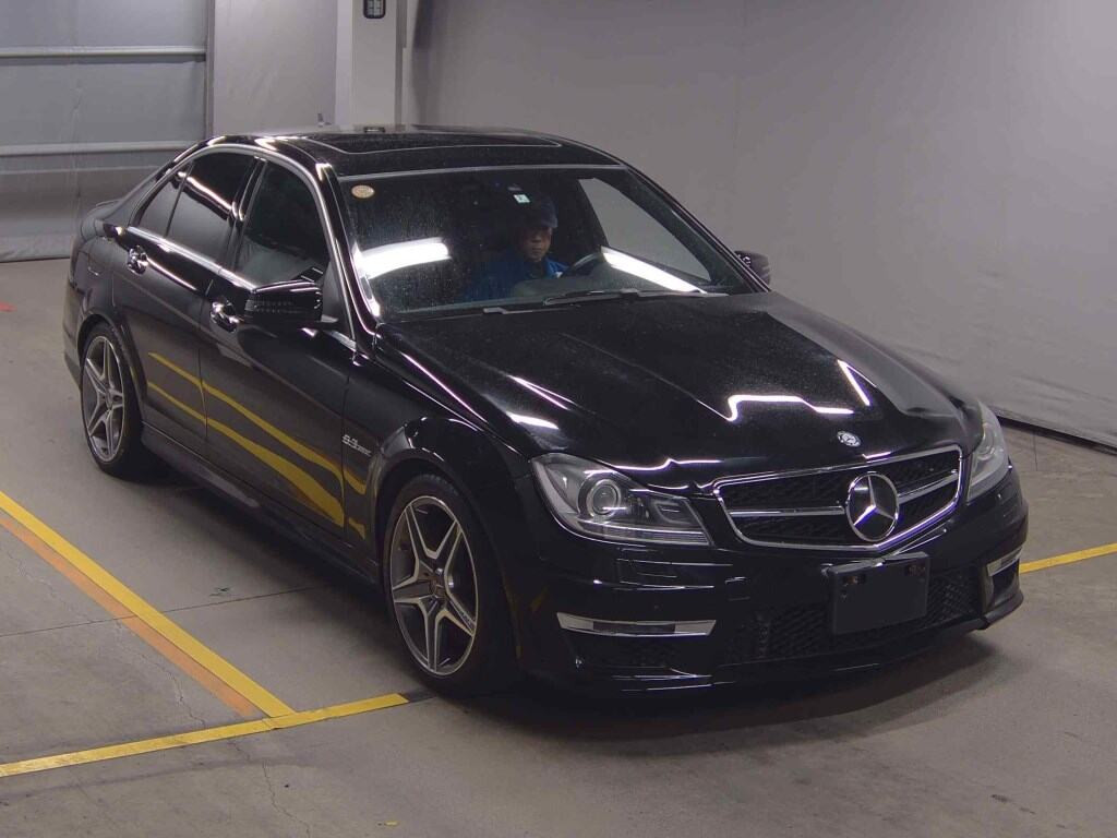 Mercedes-Benz C-Class 2014 z aukcji japońskiej