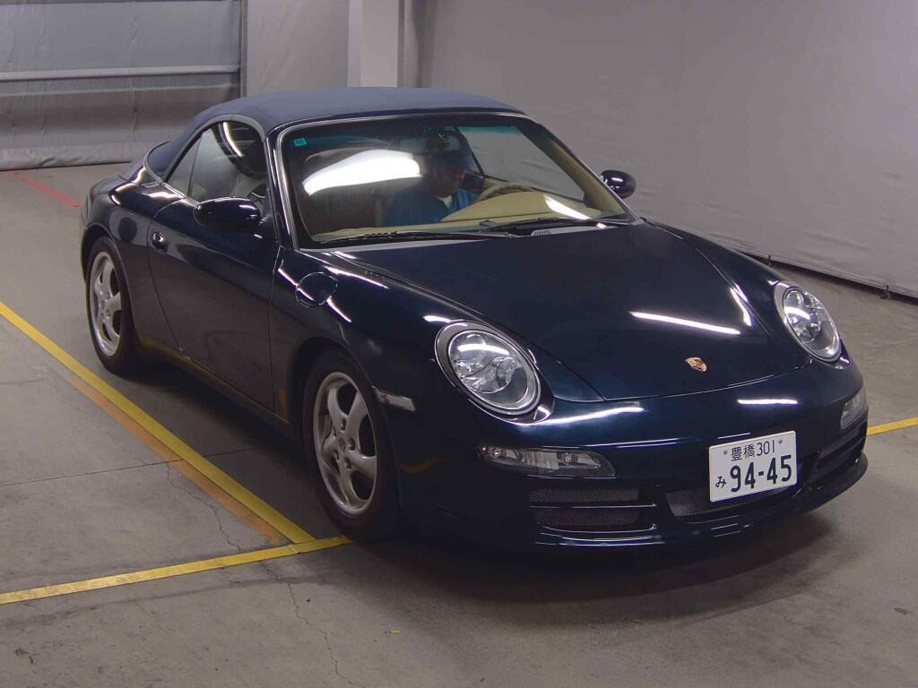 Porsche 911 1998 z aukcji japońskiej