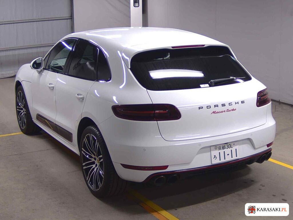 2018 Porsche Macan 4WD 2