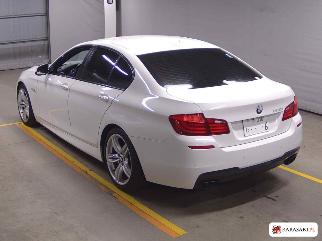 2012 BMW 5 Series 4D 550I M-Sport Package 2