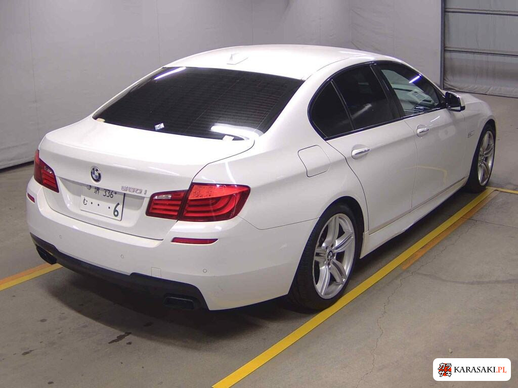 2012 BMW 5 Series 4D 550I M-Sport Package 4