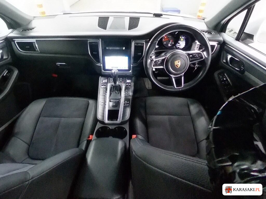 2015 Porsche Macan 4WD 5