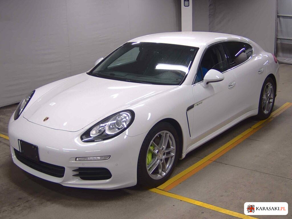 2015 Porsche Panamera 5D S E-Hybrid 3