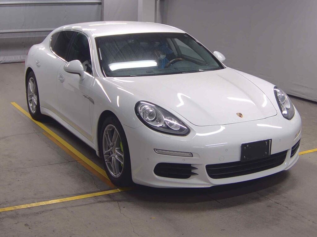 Porsche Panamera 2015 z aukcji japońskiej