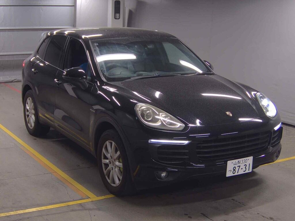 Porsche Cayenne 2015 z aukcji japońskiej