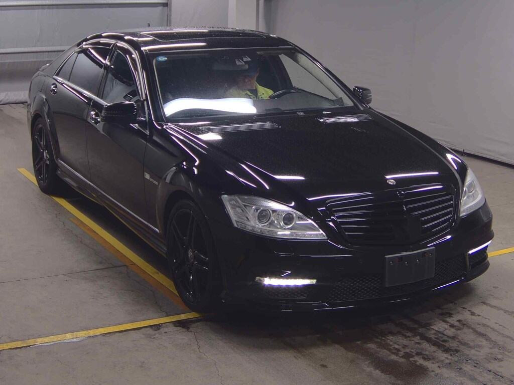 Mercedes-Benz S-Class 2012 z aukcji japońskiej