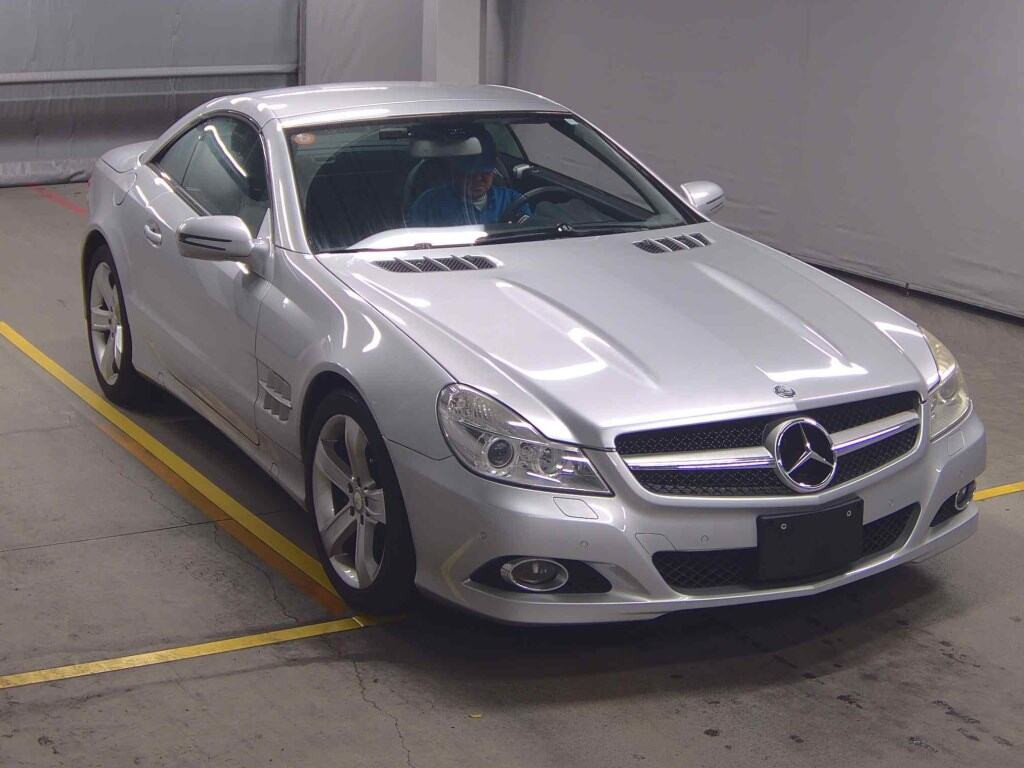 Mercedes-Benz SL 2010 z aukcji japońskiej