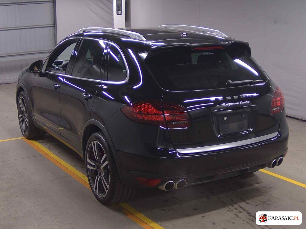 2012 Porsche Cayenne 4WD Turbo 2