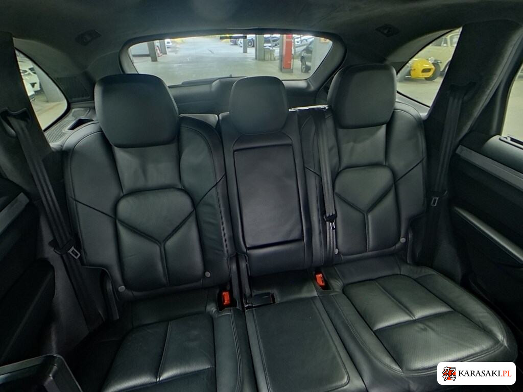 2012 Porsche Cayenne 4WD Turbo 6