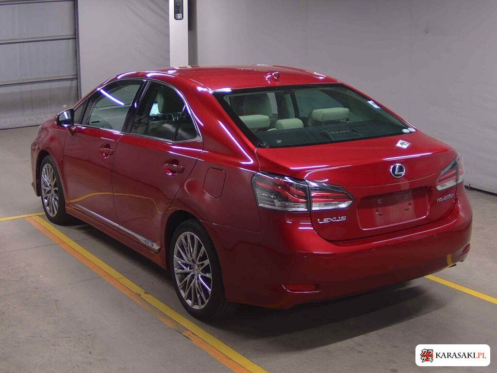 Lexus HS 2017 z aukcji japońskiej