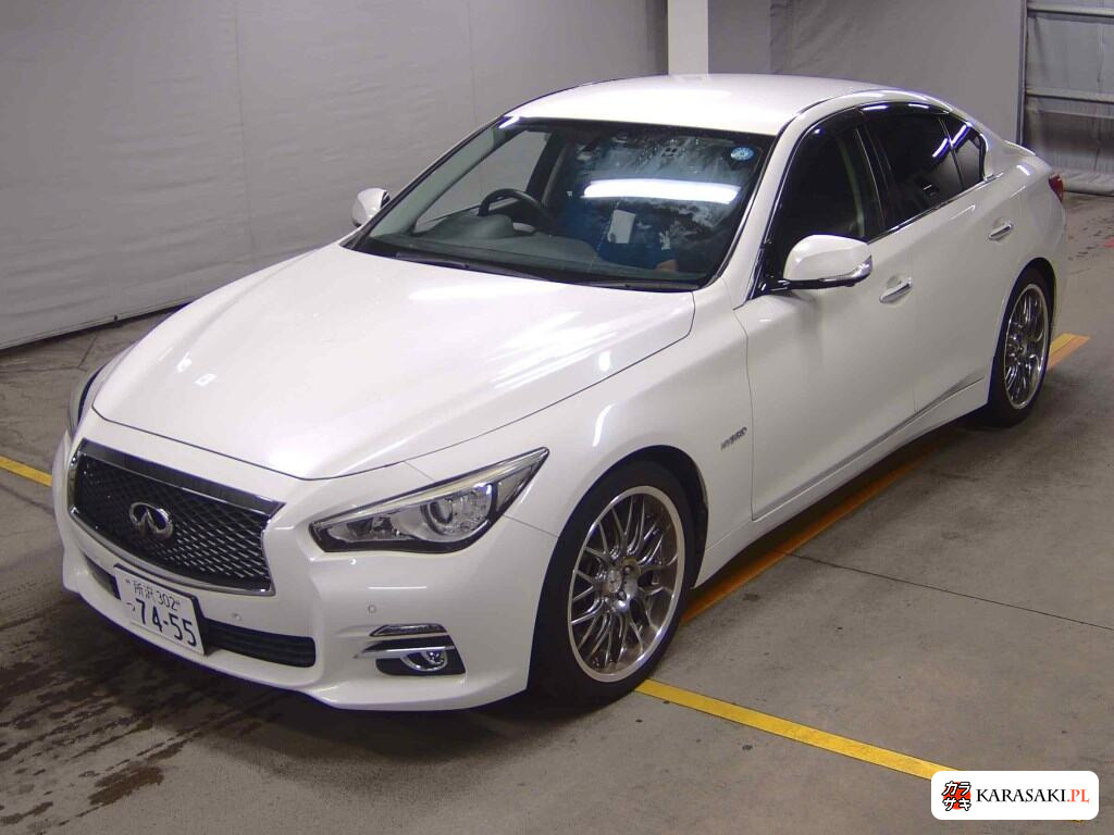 Nissan Skyline 2014 z aukcji japońskiej