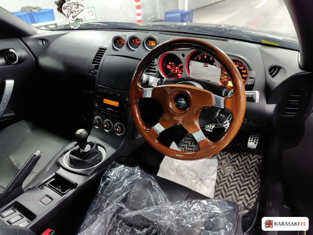 Nissan Fairlady Z 2003 z aukcji japońskiej