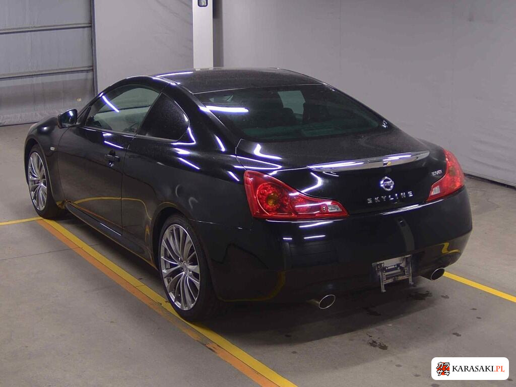 Nissan Skyline 2012 z aukcji japońskiej