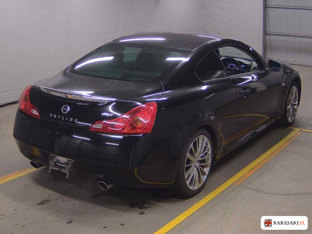 Nissan Skyline 2012 z aukcji japońskiej