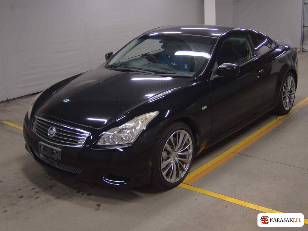 Nissan Skyline 2012 z aukcji japońskiej