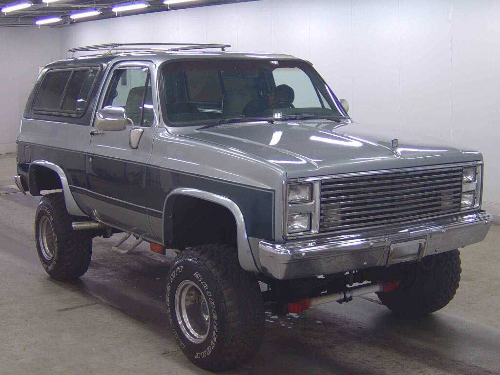 Chevrolet K-5 1989 z aukcji japońskiej