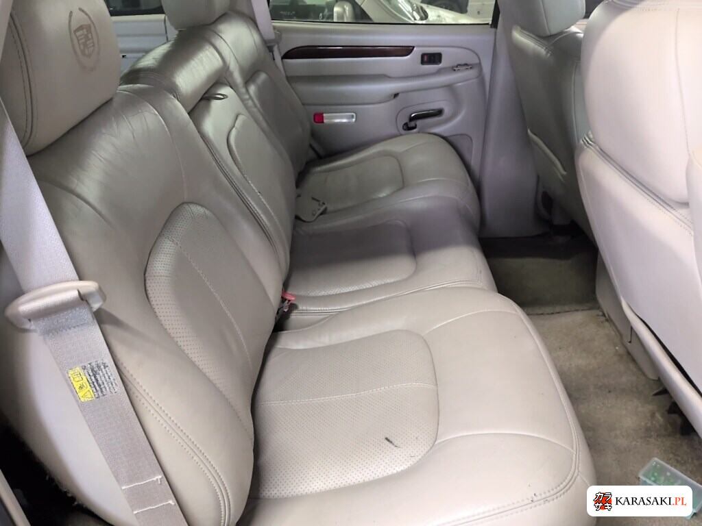 2009 Cadillac 6