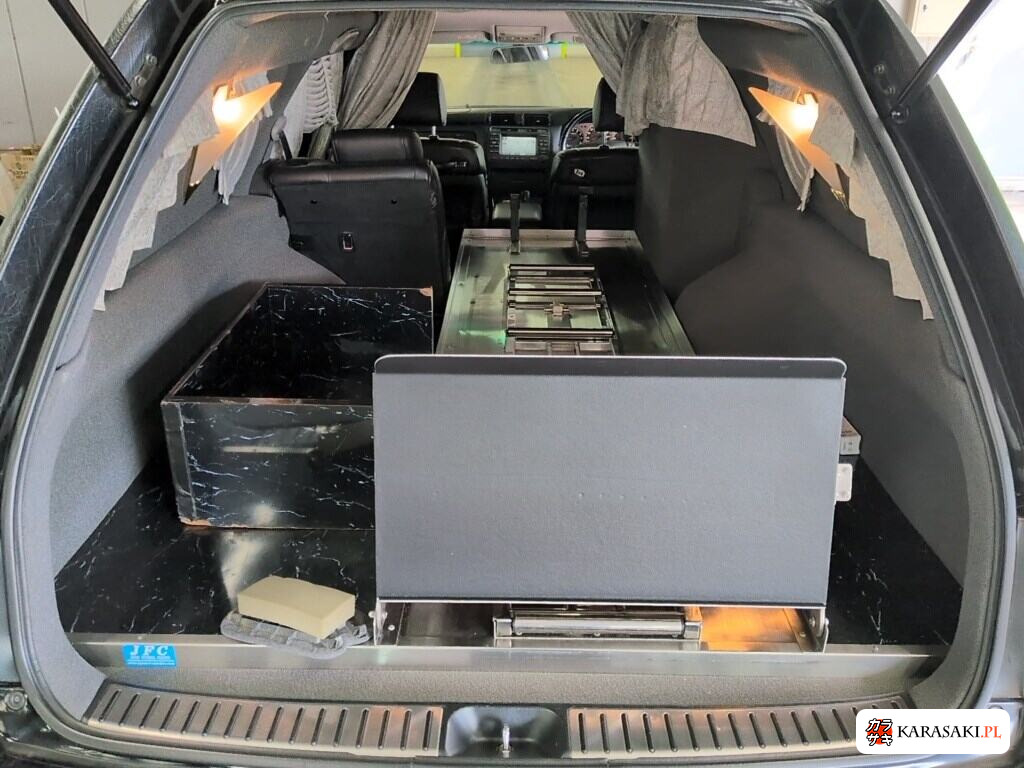 2003 Toyota Crown Estate WG 6