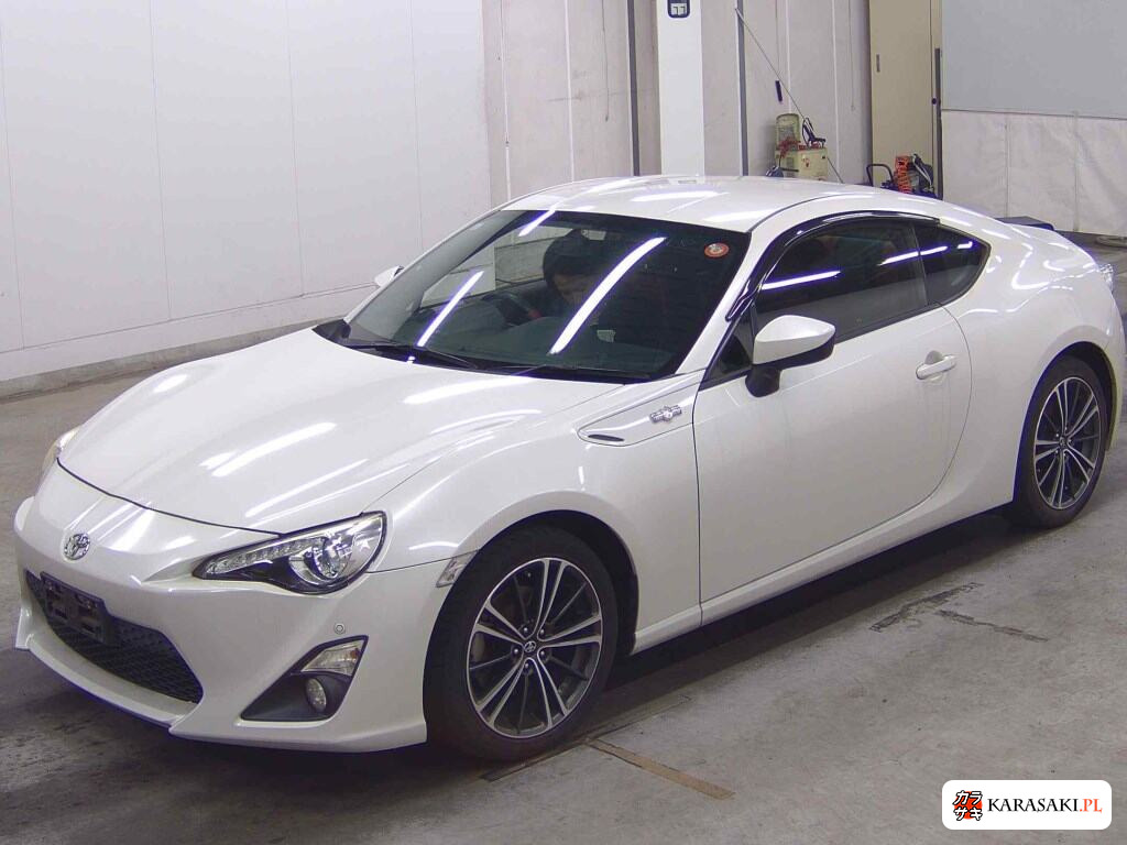 Toyota 86 2014 z aukcji japońskiej